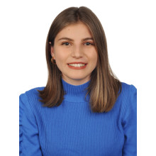 Kübranur Bayazıt